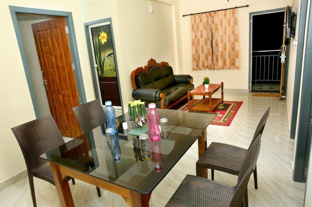 Bed and Breakfast Loyal Residency Sultan Bathery Esterno foto