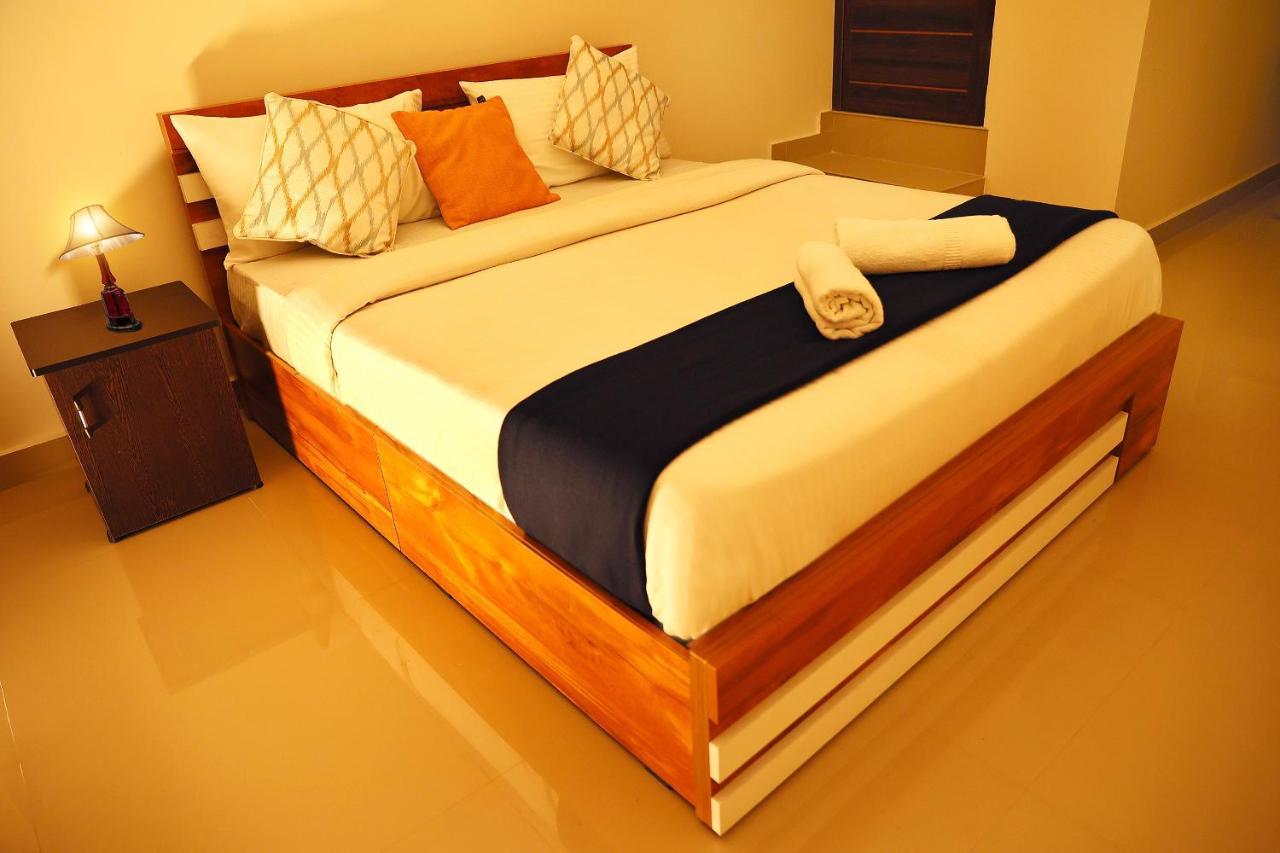 Bed and Breakfast Loyal Residency Sultan Bathery Esterno foto